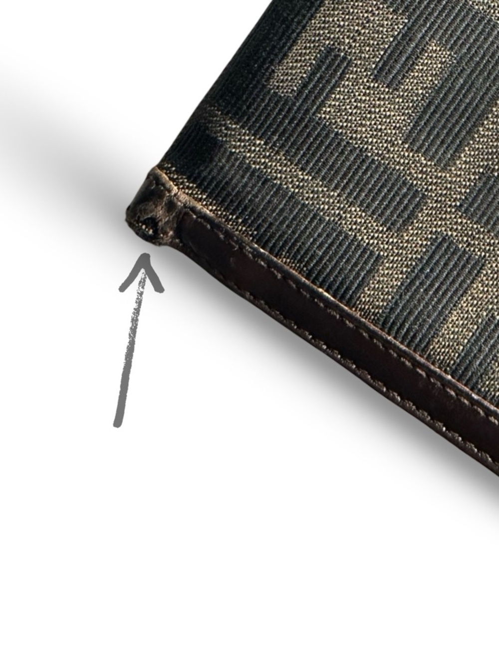 80’s FENDI Zucca wallet - bi fold with a Double Snap Closure - vintage pre loved - Picture 10 of 13